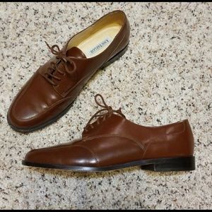 Ann Taylor brown loafers